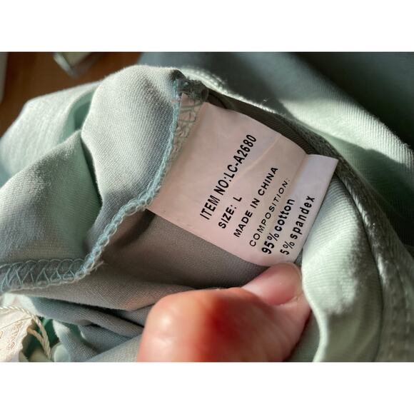 Lizette Collection short puff sleeve bodysuit green pastel stretchy Size L - Picture 6 of 7